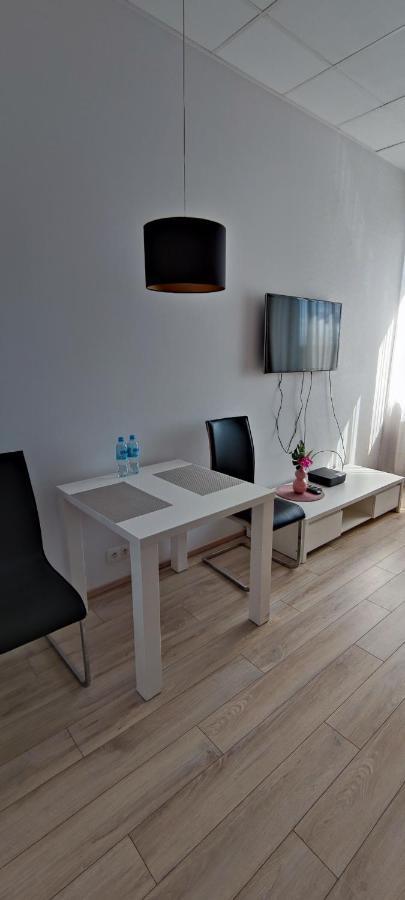 Apartamenty Comfort Na Alejach Jerozolimskich Varšava Exteriér fotografie